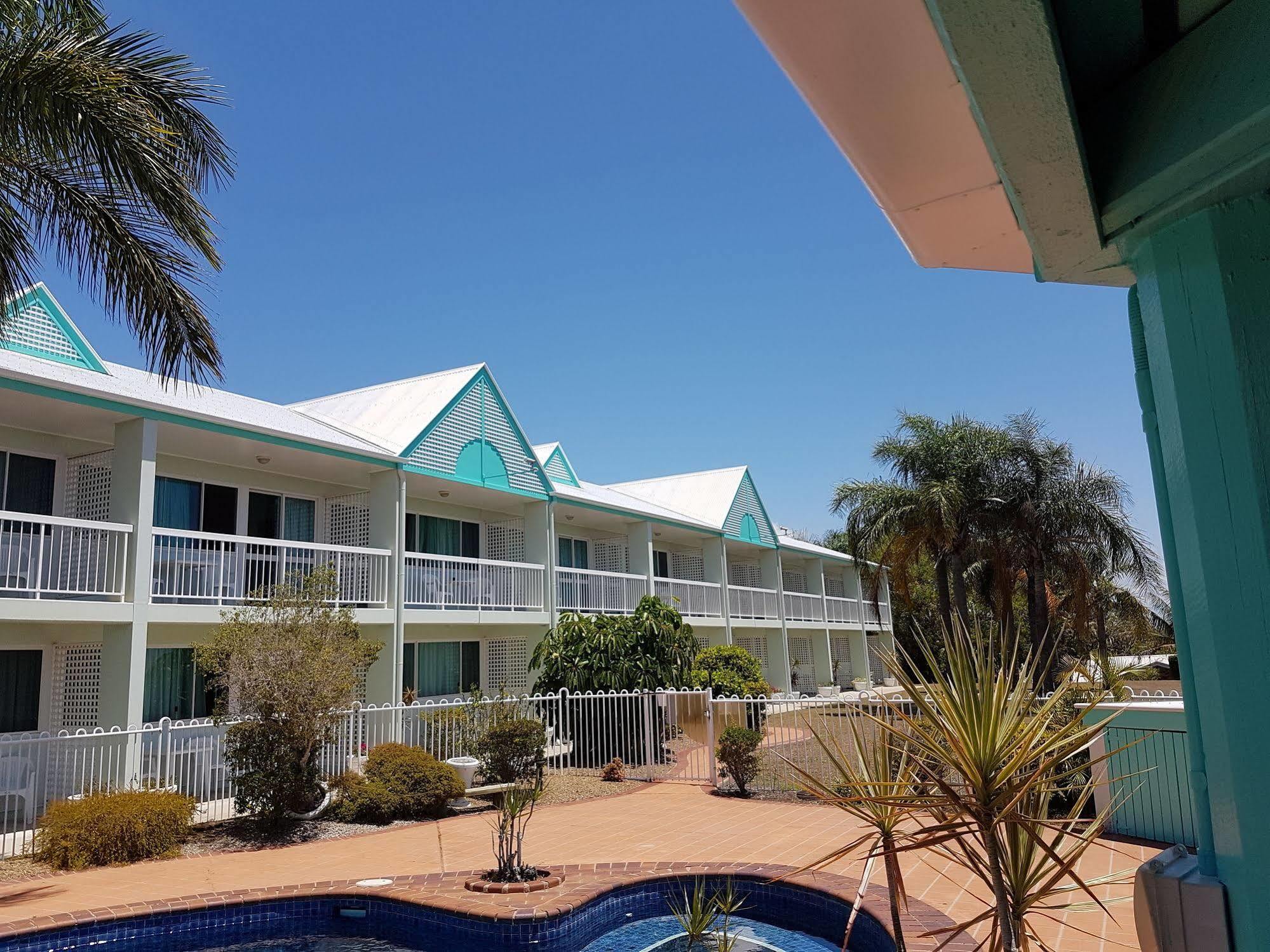 Reef Adventureland Motor Inn Tannum Sands Exteriör bild